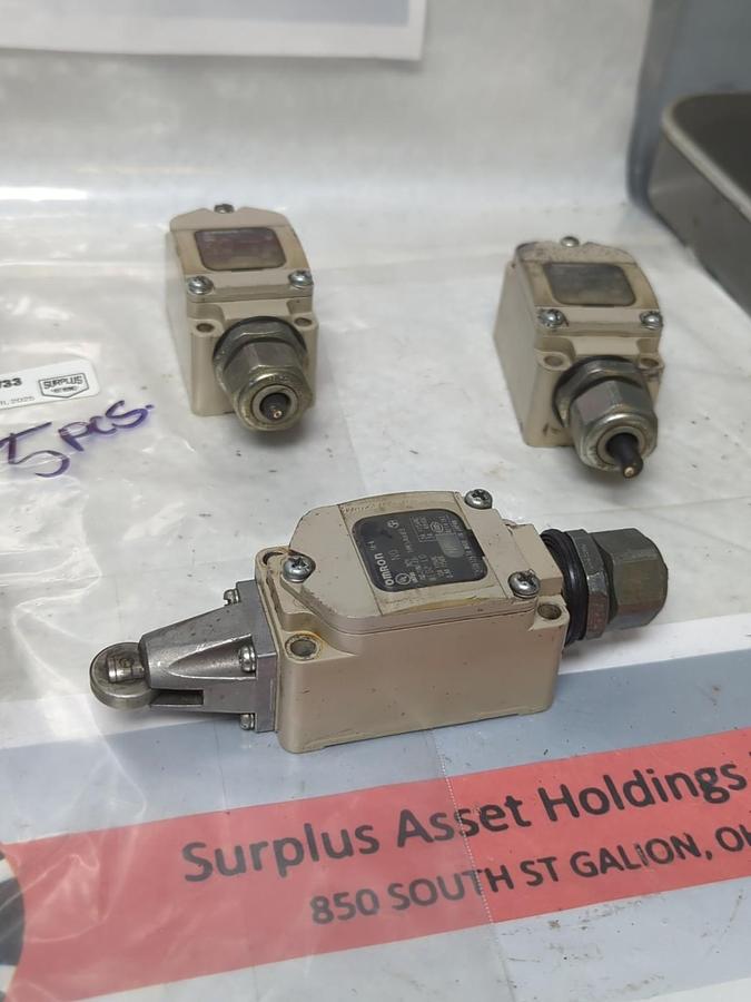 Used OMRON,WLD2-LD,LIMIT SWITCH LOT OF 5 PRE-OWNED