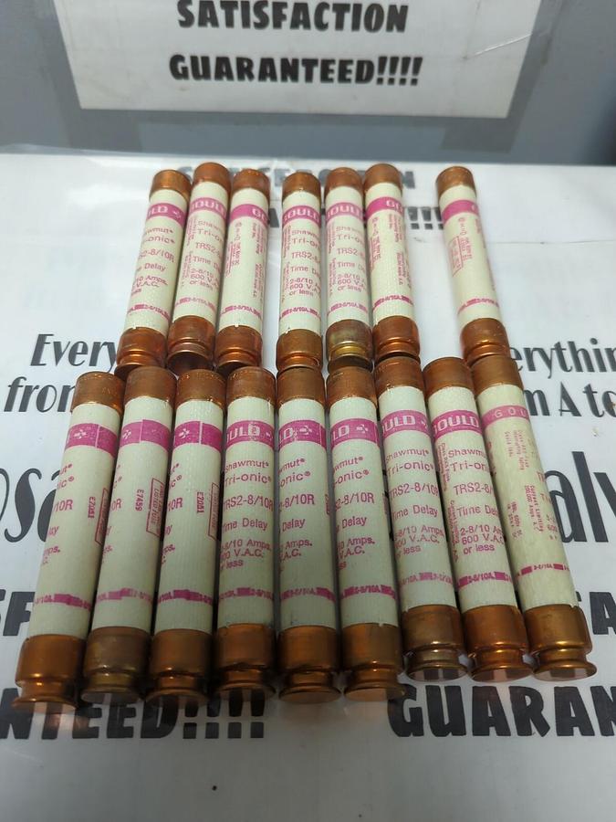 GOULD SHAWMUT,TRS2-8/10R,TRI-ONIC 8/10 AMP FUSE LOT OF 16 NOS