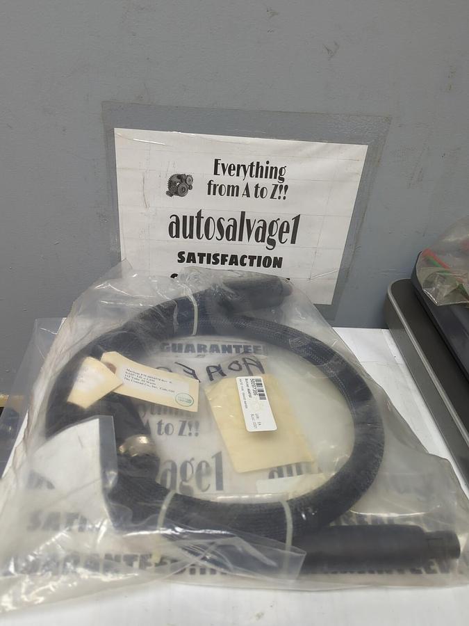 MARKEM,1564433 1.5,METER HEATED HOSE 125 INCH ID.  115V-99 WATTS NOS