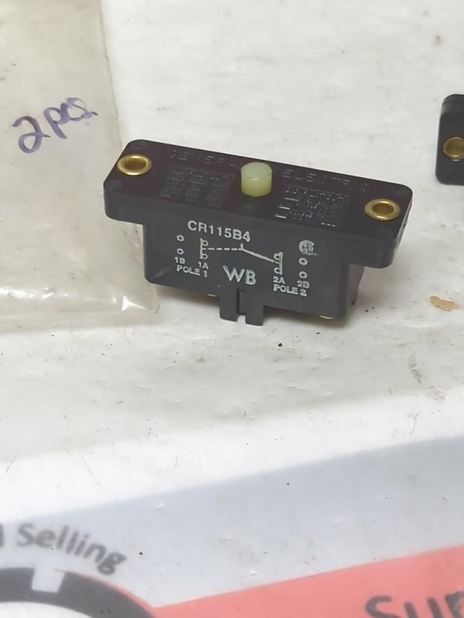 Used GENERAL ELECTRIC,CR115B4,SNAP-ACTING LIMIT SWITCH LOT OF 2 PRE-OWNED