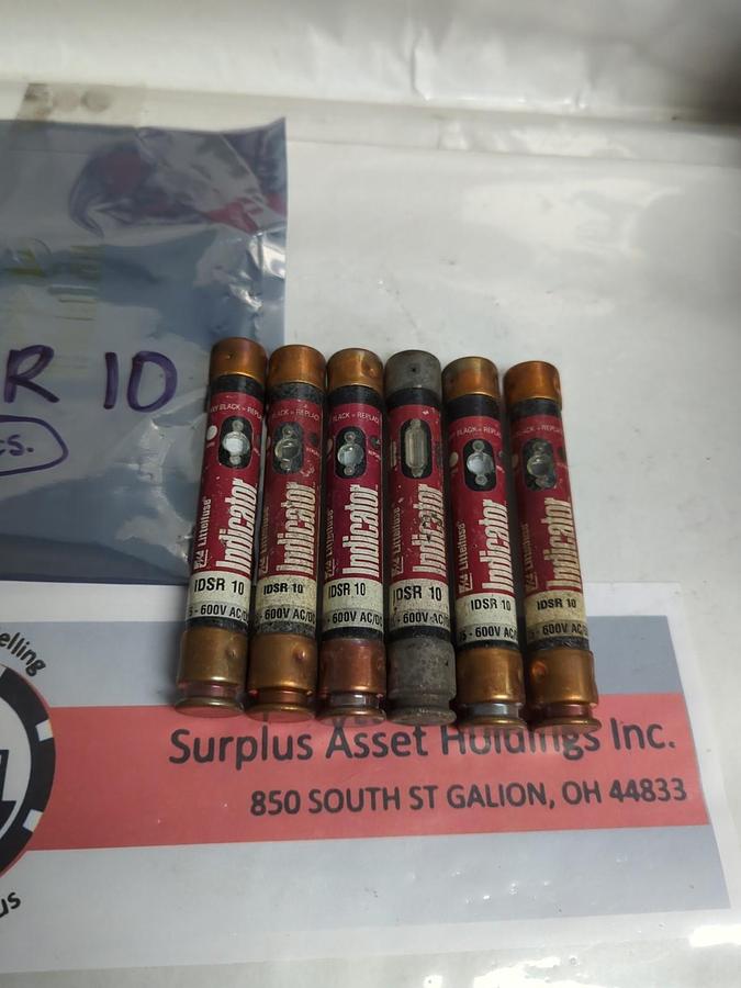 Used LITTELFUSE,IDSR10,INDICATOR 10 AMP FUSE LOT OF 6 PRE-OWNED