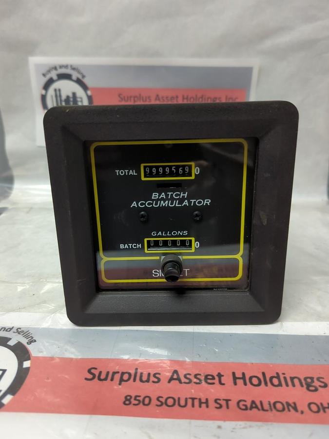 Used SIGNET,P57840,BATCH ACCUMULATOR PRE-OWNED