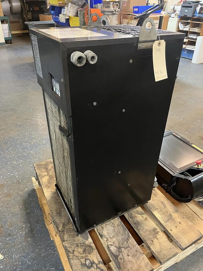 Used DAIKIN,AKZ439-C050,OIL COOLING UNIT AKZ439C050