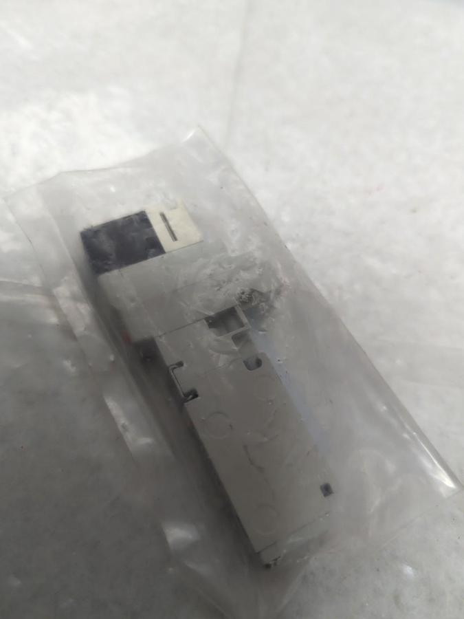 SMC,VQC1101N-5,SOLENOID VALVE NOS