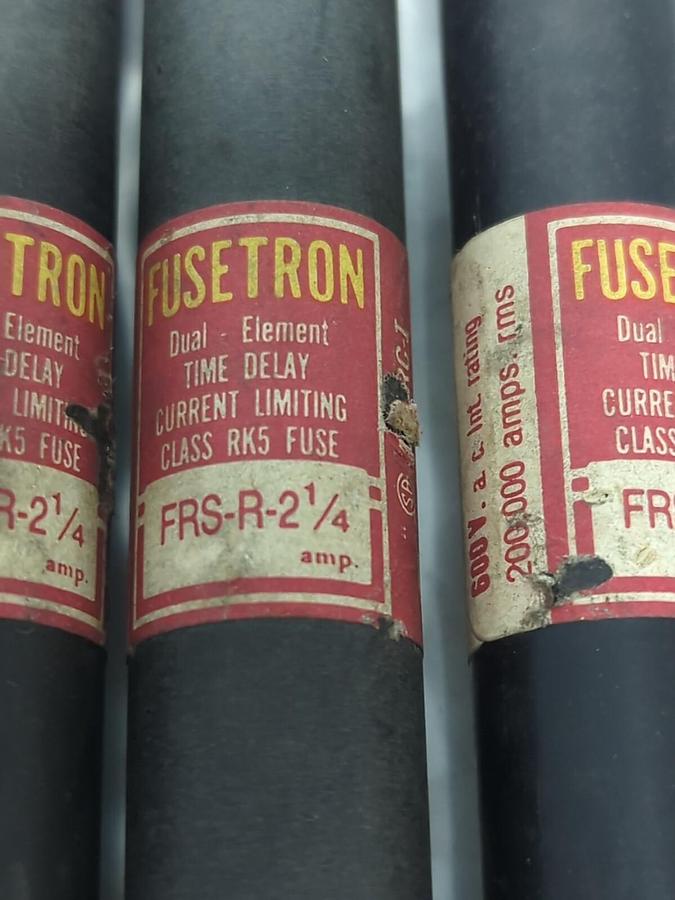Used COOPER BUSSMANN,FRS-R-2-1/4,FUSETRON 2-1/4 AMP FUSE LOT OF 3 PRE-OWNED