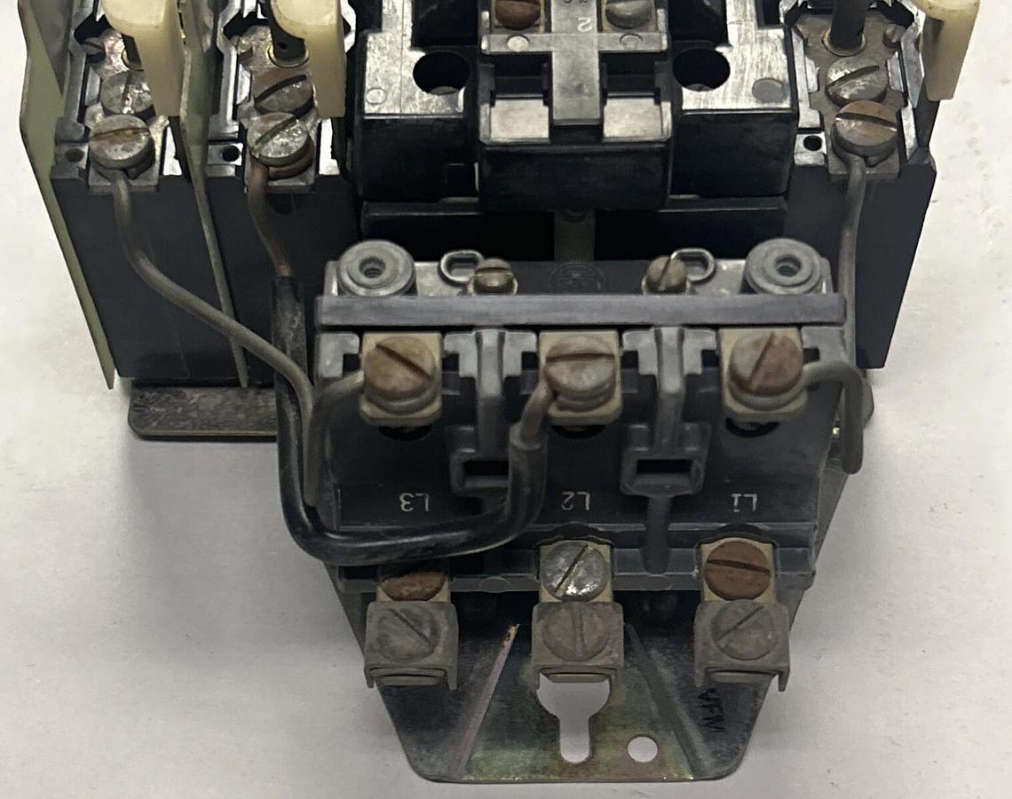 Used ALLEN BRADLEY,709-BOD103,SIZE 1 STARTER