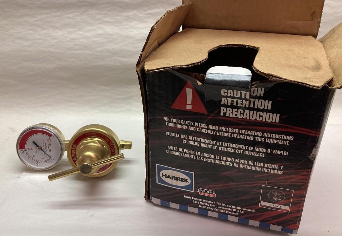Harris,Model 447NC-15-CL,Gas Regulator 15psig
