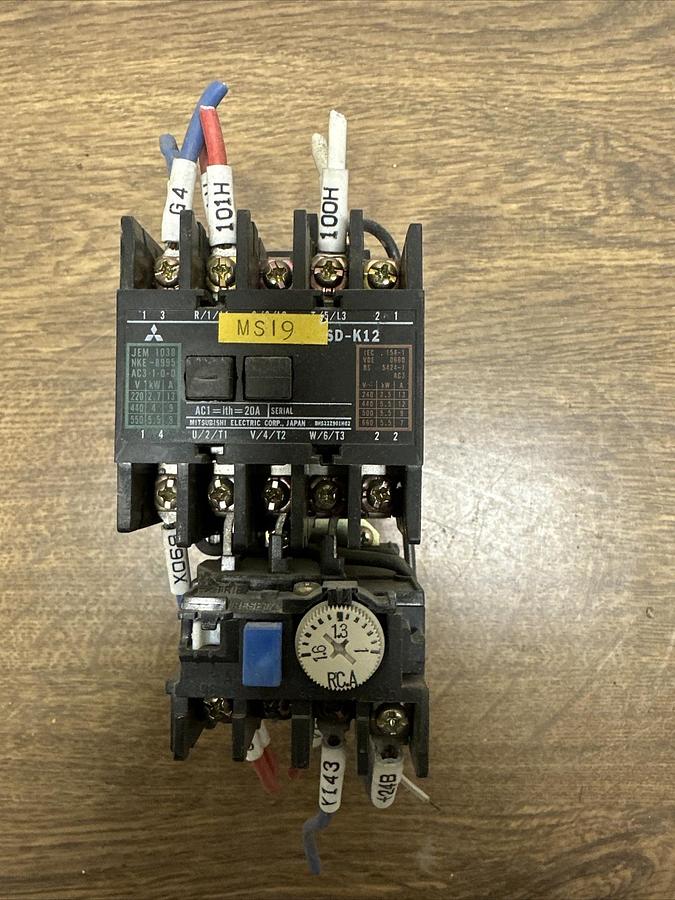 Used Mitsubishi,SD-K12,Contactor With TH-K12 Thermal Overload Relay