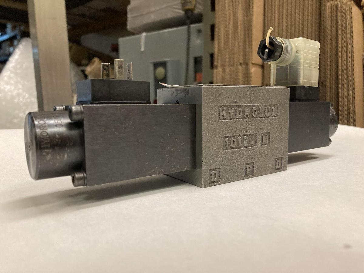 Used Husky Hydrolux,HPN-676775,Proportional Valve, WE43P06C06PC0BN