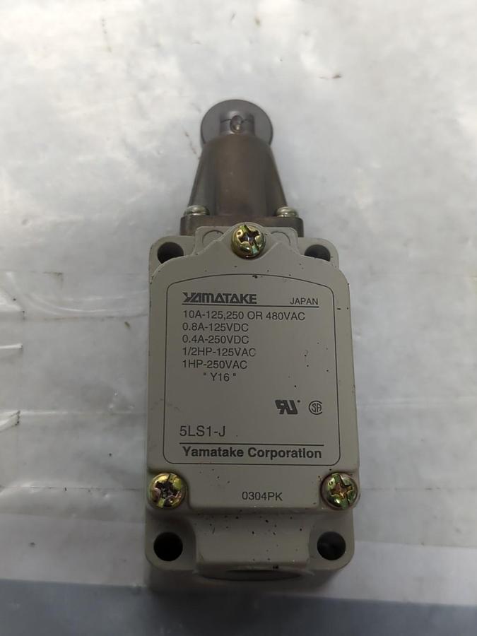YAMATAKE,5SLS1-J,MICRO LIMIT SWITCH MISSING BOX NOS