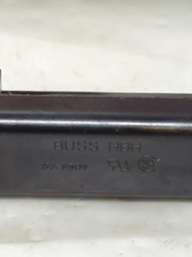 Used BUSS,HBH,FUSE HOLDER 6.3A 250V LOT OF 8 PRE-OWNED