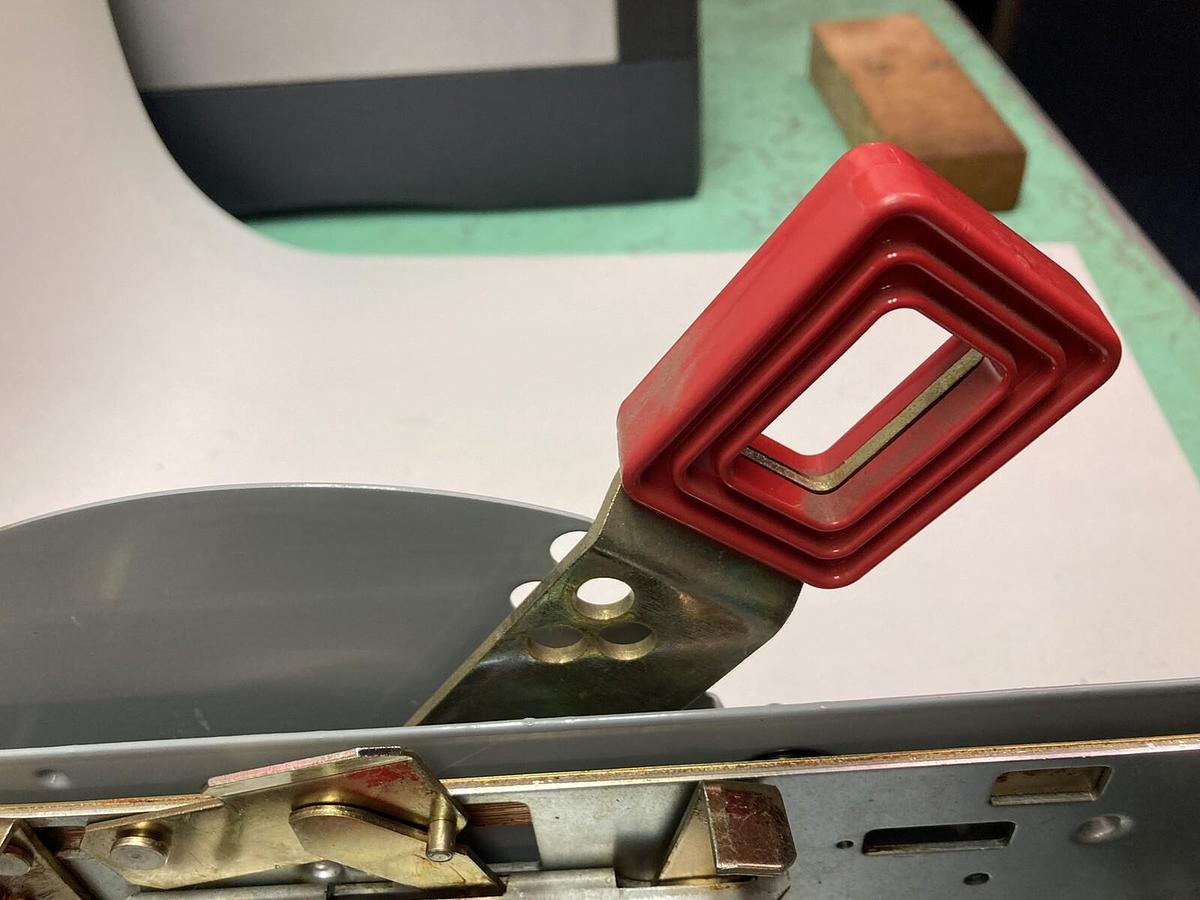 Used General Electric,TH3362M,Fusible Disconnect Switch 60A 600Vac