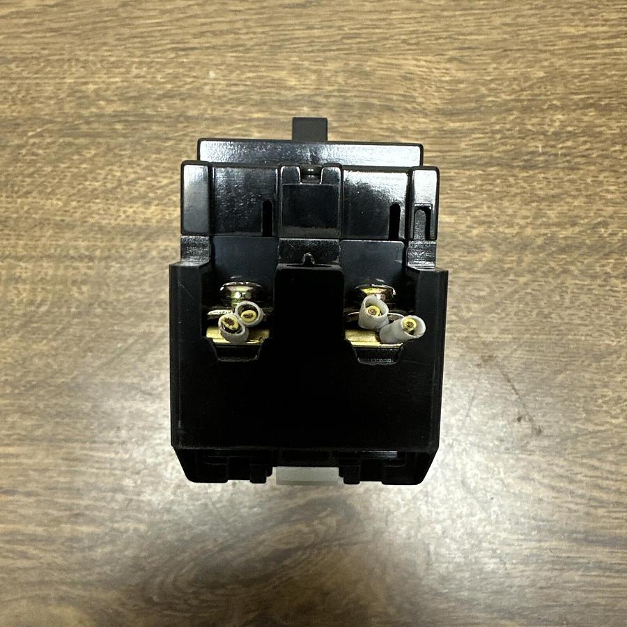 Used Fuji,EA32,10 Amp 220V Auto Breaker