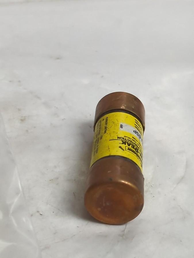 Used COOPER BUSSMANN,LPJ-6SP,LOW-PEAK 6 AMP FUSE LOT OF 3 PRE-OWNED