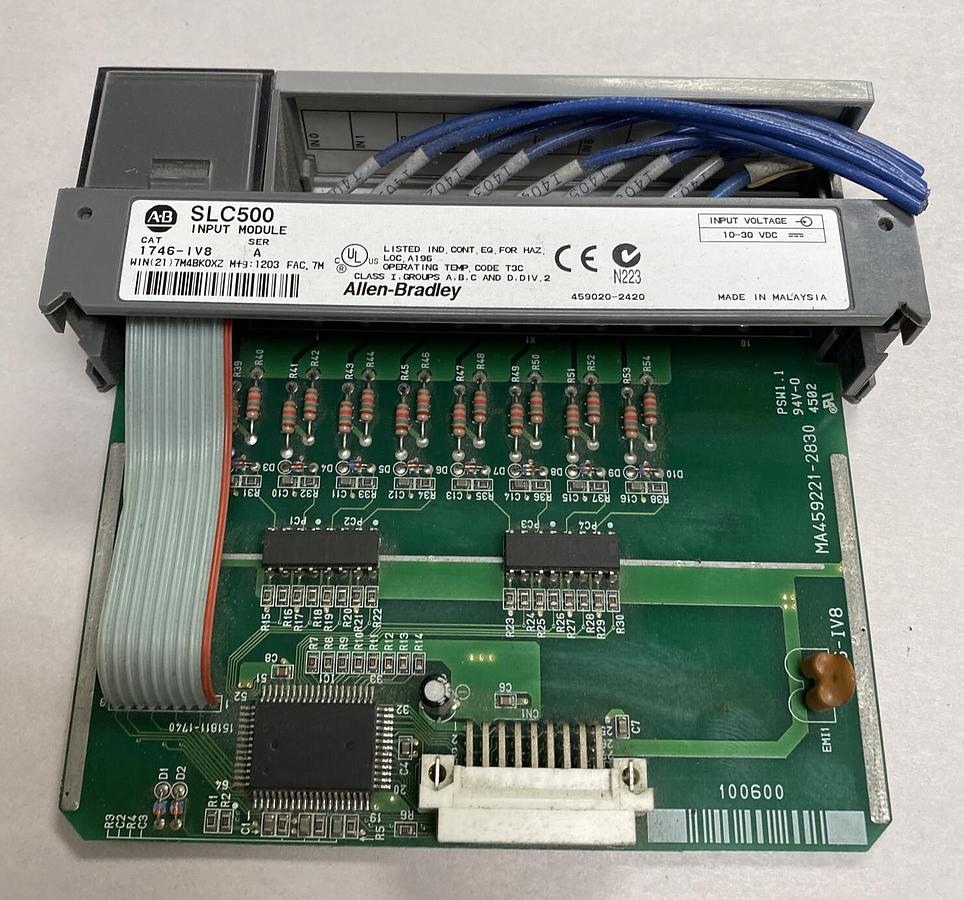 Used Allen-Bradley,1746-IV8,SER 8 SLC500 Input Module