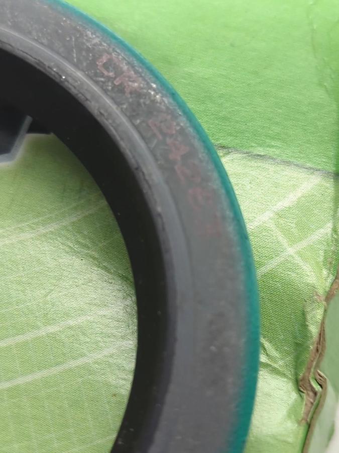 SKF,24263,OIL SEAL LOT OF 2 NOS