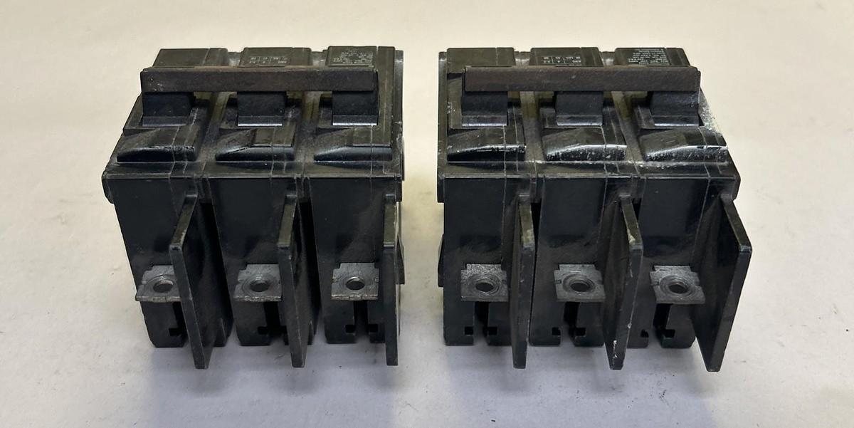 Used ITE,BQ3B070,CIRCUIT BREAKER 70A 240V 3P LOT OF 2
