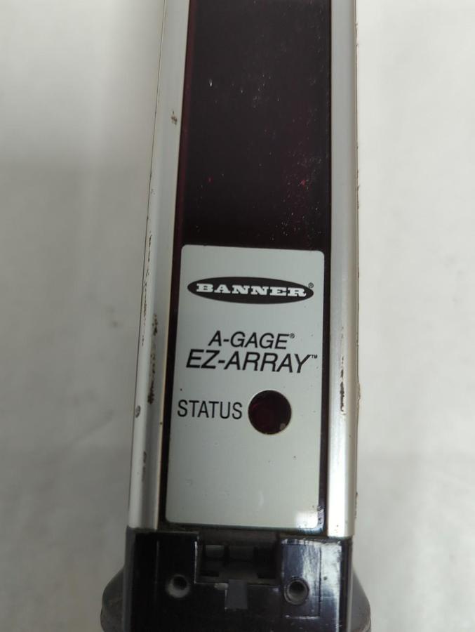 Used BANNER,EA5R300NIXMODQ/EA5E300Q,A-GAGE EZ-ARRAY LIGHT CURTAIN SET PRE-OWNED