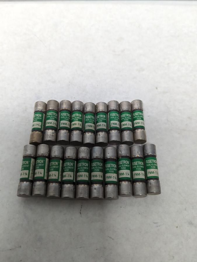 COOPER BUSSMANN,FNM 1-1/4,FUSETRON 1-1/4 AMP FUSE LOT OF 19 NOS