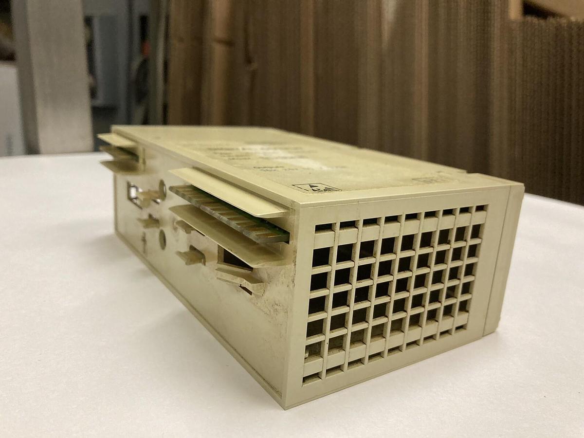 Used SAIA,PCD4.A400,Digital Output Version A Module Automation PLC Control