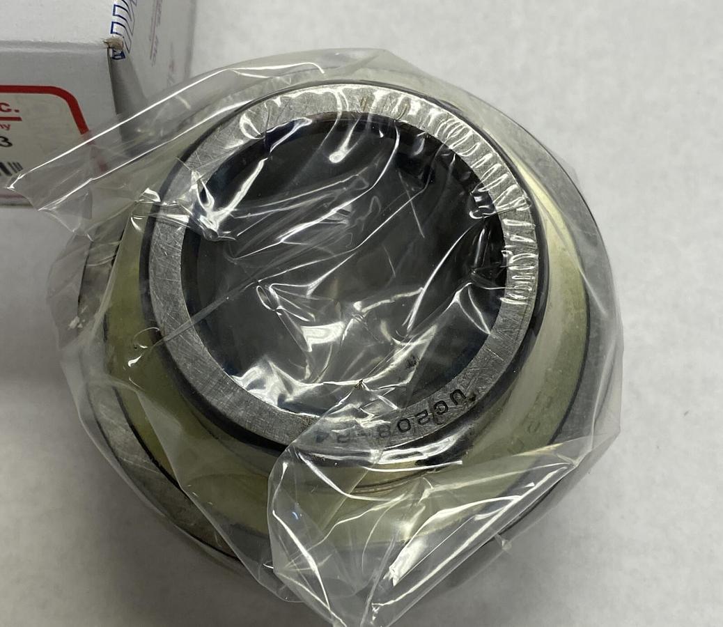 Used AMI BEARINGS,UC208-24C4HR23,BALL INSERT BEARING NEW