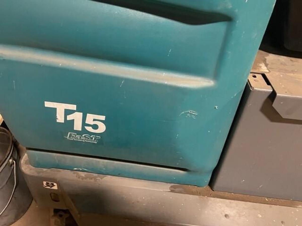 Used Tenant,T-15,Floor Scrubber