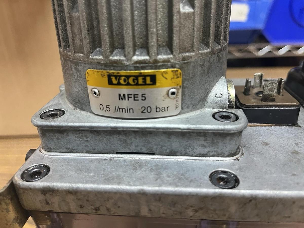 Used VOGEL,MFE-5,CENTRALIZED LUBRICATION SYSTEM