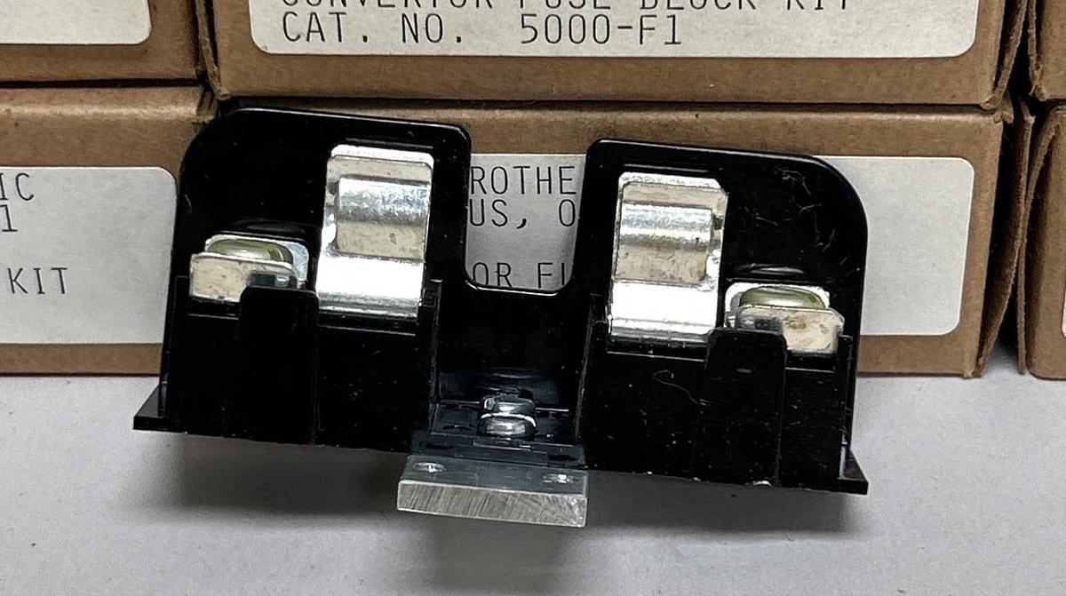 UNBRANDED,5000-F1,FUSE BLOCK LOT OF 9 NOS