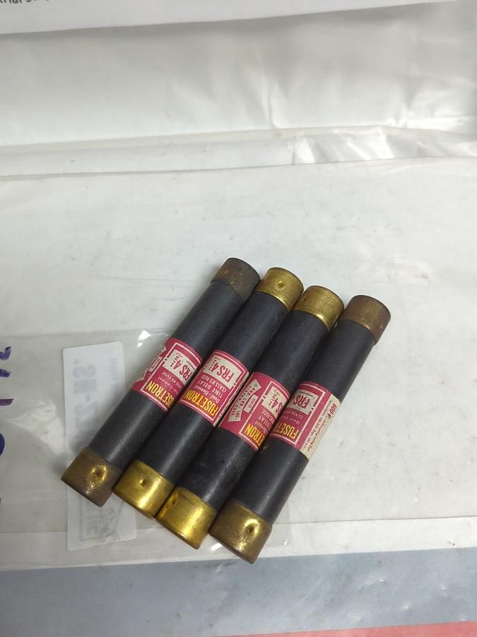 Used COOPER BUSSMANN,FRS-4-1/2,FUSETRON 4-1/2 AMP FUSE LOT OF 4 PRE-OWNED