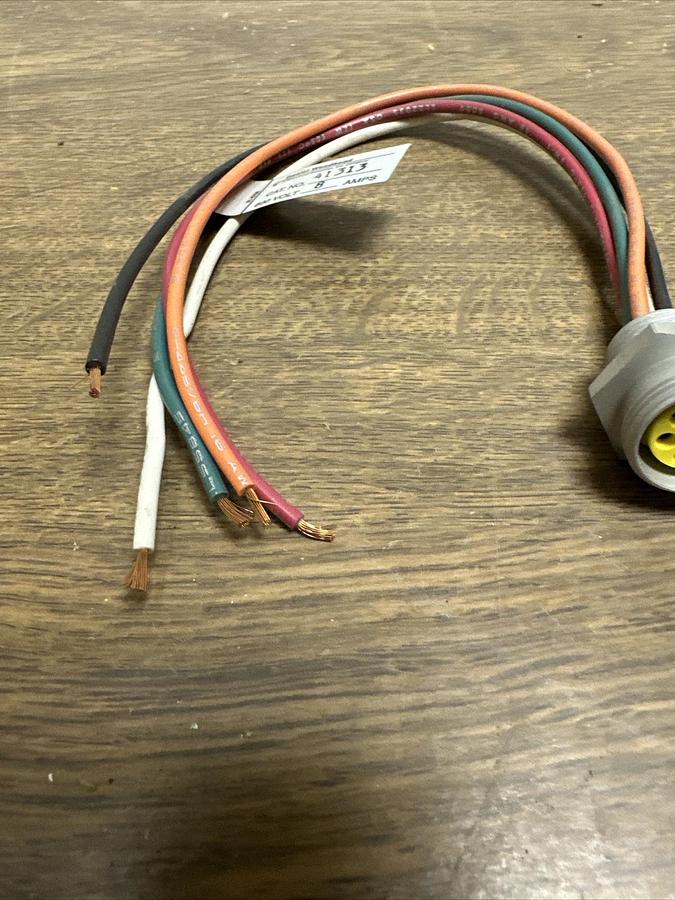 Daniel Woodhead,41313,5 Pin Connector