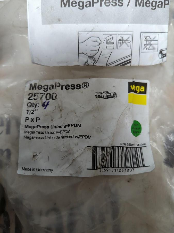 VIEGA,25700,MEGAPRESS 1/2 IN X1/2 IN UNION W/EPDM LOT OF 4 NOS