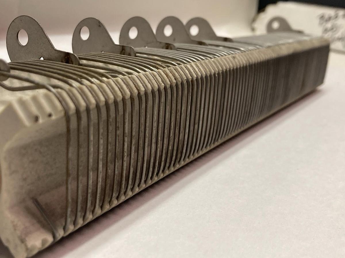 Used General Electric,IC9033-B465,Resistor 15 OHMS