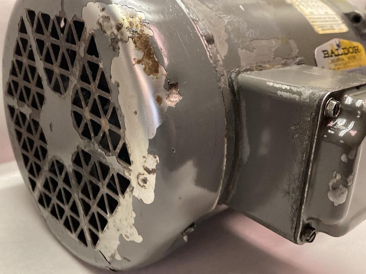 Used Baldor,VM3537,Motor 1/2HP 230/460V 3450RPM 3PH 56C Frame