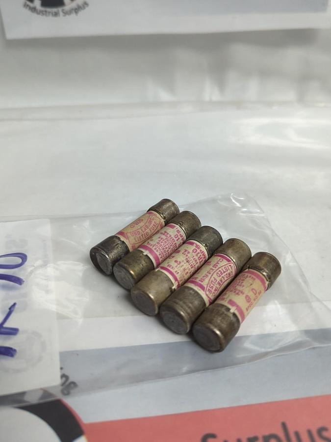 Used GOULD SHAWMUT,TR-10,TRI-ONIC 10 AMP FUSE LOT OF 5 PRE-OWNED