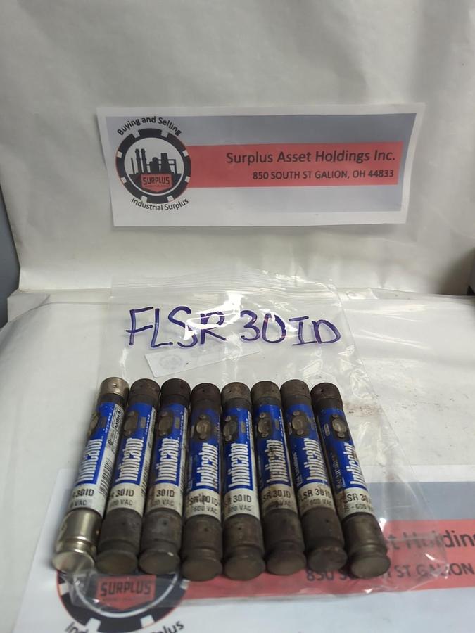 Used LITTELFUSE,FLSR30ID,INDICATOR 30 AMP FUSE LOT OF 8 PRE-OWNED