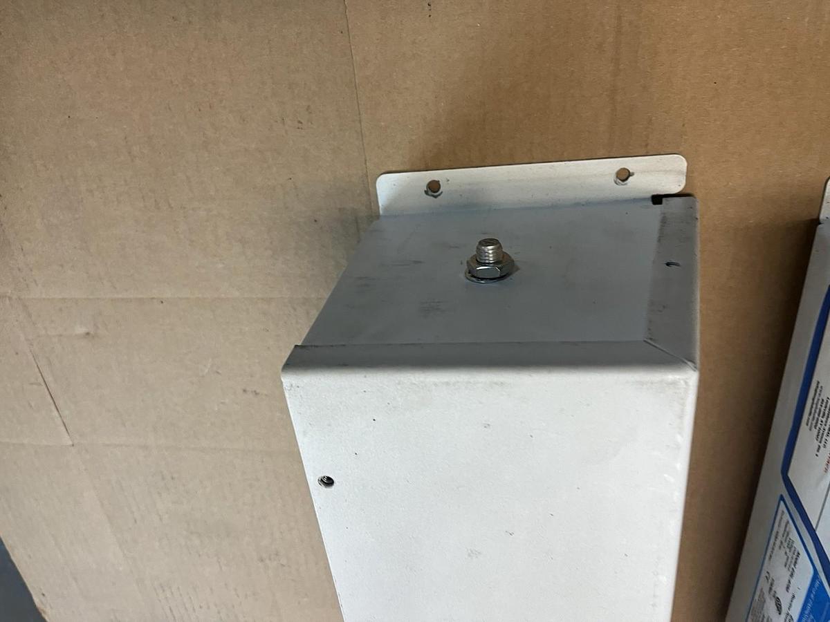 Used EASI,ESL-4500,Easiliner REACTIVE POWER CORRECTION SYSTEM 15KVAR 480V 3PH