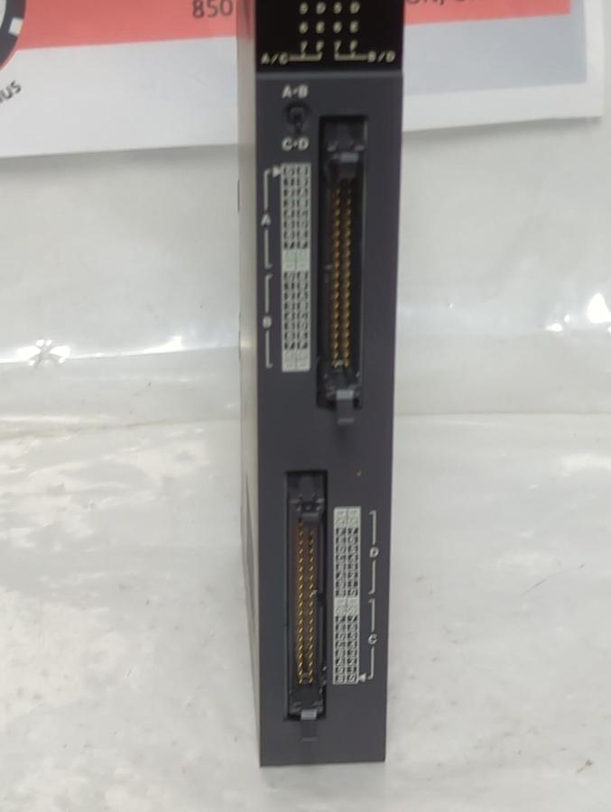 Used TOSHIBA,TC64DOP,OUTPUT MODULE 12/24VDC 0.3A PRE-OWNED