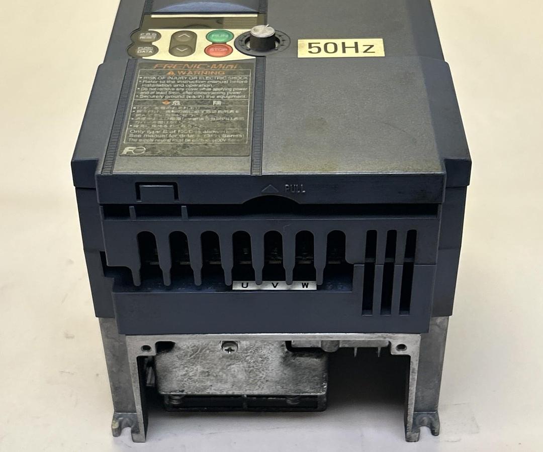 Used FUJI ELECTRIC,FRN3.7C1S-2MO1,INVERTER DRIVE