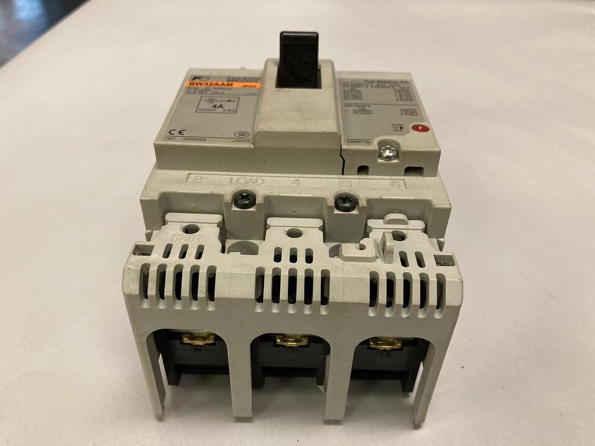 Used Fuji Electric,BW32AAM-3P004,Circuit Breaker