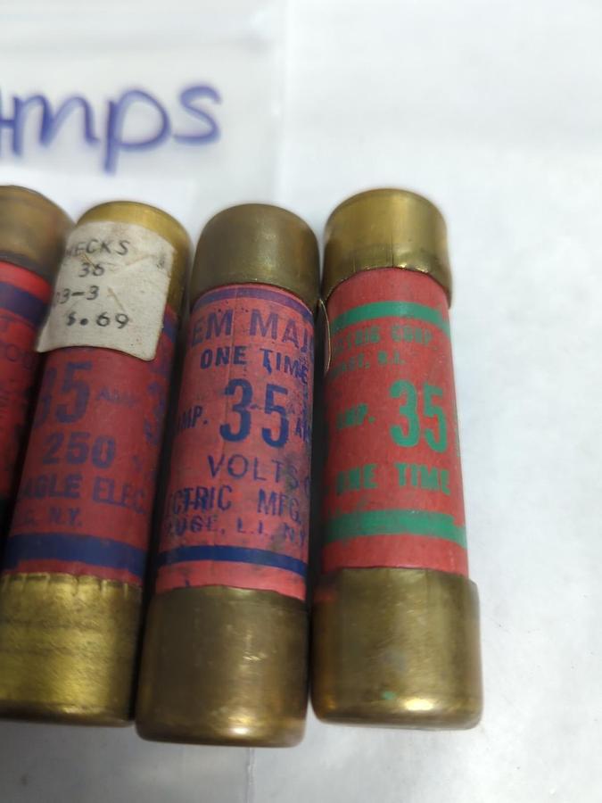 Used ROYAL/EAGLE/GEM,OT35,ONE-TIME 35 AMP FUSE LOT OF 7 PRE-OWNED