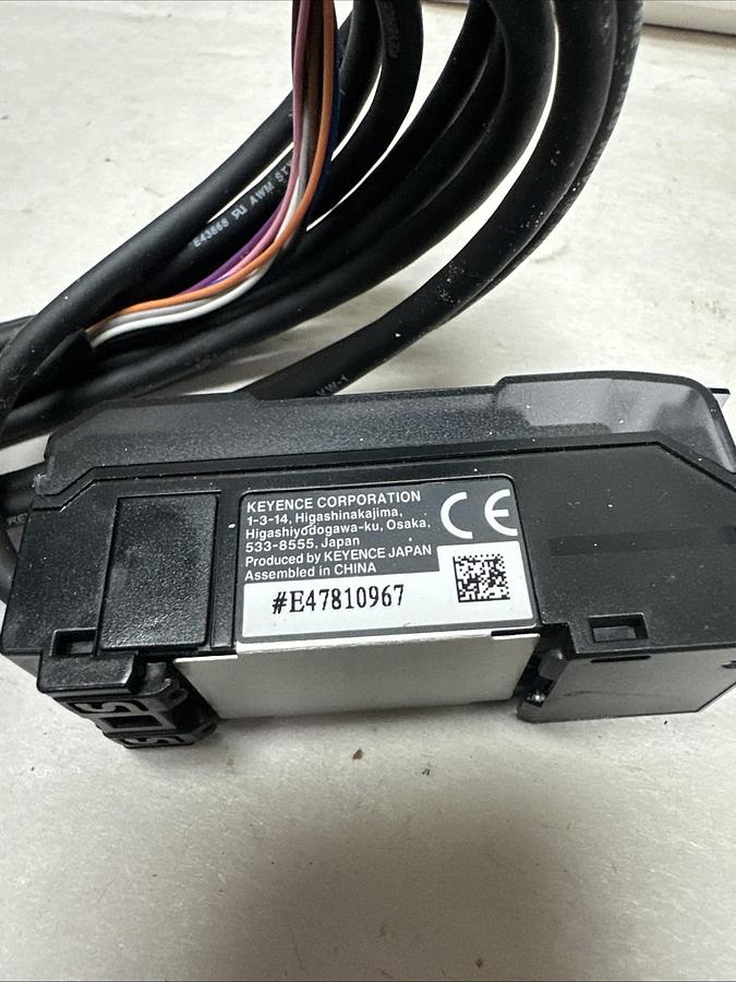 Keyence,CZ-V21A,Digital Sensor Amplifier