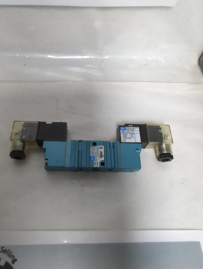 Used MAC,421A-B0A-DM-DJAJ-1JD,SOLENOID VALVE 20 TO 120 PSI PRE-OWNED