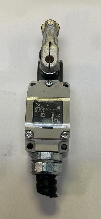 Used OMRON,WLH2-LD,LIMIT SWITCH 10A 115V LOT OF 2
