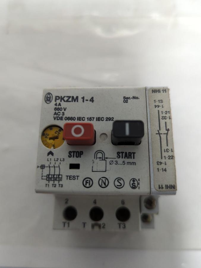 Used MOELLER,PKZM 1-4,MOTOR STARTER/CIRCUIT BREAKER 3P 4A 660V PRE-OWNED