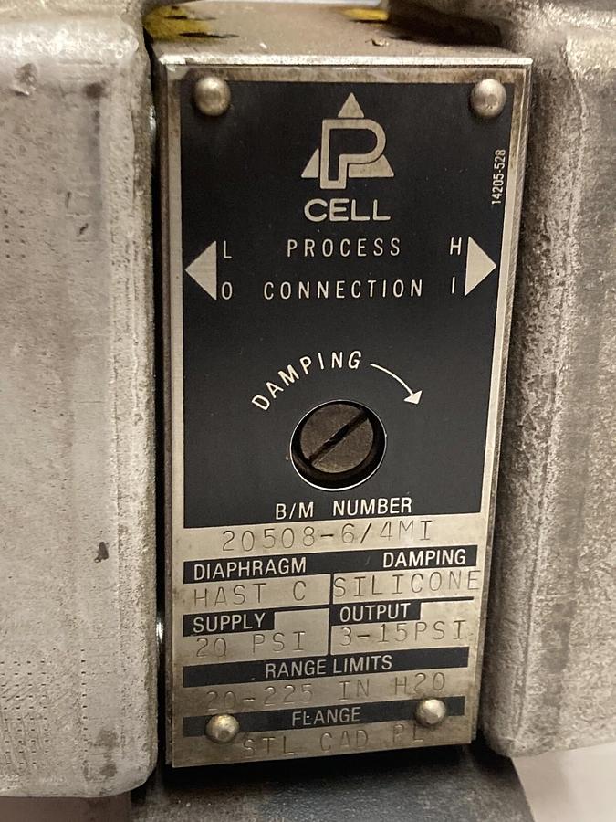 Used Moore,20508-6/4MI,Cell Differential Pressure Transmitter 20psi supply 3-15psi