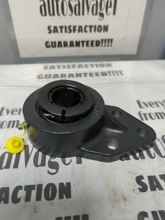 SEALMASTER,BB-20T,CONCENTRIC LOCKING FLANGE MOUNT BEARING 3-BOLT 1-1/4 IN BORE
