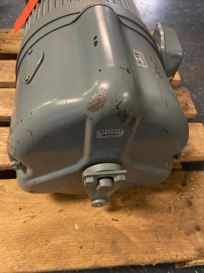 NIDEC,EELBQ-5,3.7kW Brake Induction Motor 460V 1720RPM 112M Rating 30 Min