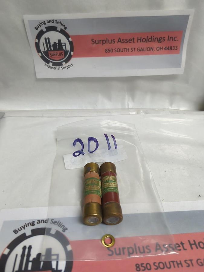 Used SHAWMUT,2011,35 AMP FUSE LOT OF 2 PRE-OWNED