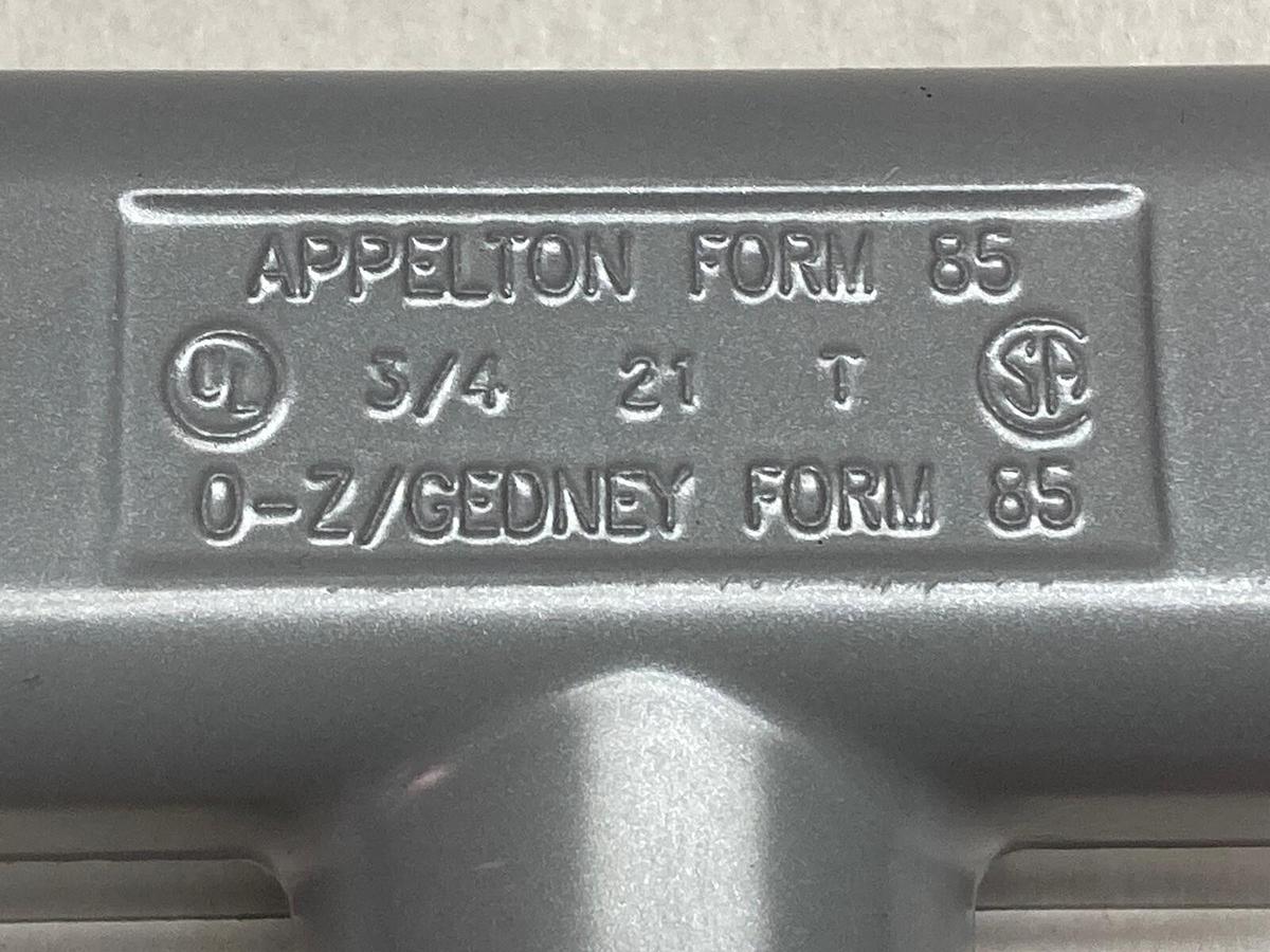 Appleton,T75-A,Form 85 Aluminum Conduit Body 3/4 Inch