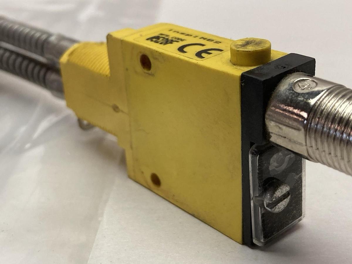Used Banner,SM312FQD,Mini-Beam Photoelectric Sensor